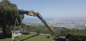 גן הפסלים בהקמה באוניברסיטת חיפה